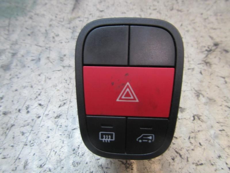 Recambio de warning para peugeot bipper 1.4 hdi referencia OEM IAM   