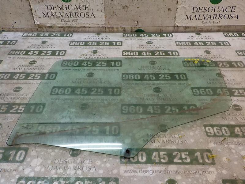 Recambio de cristal puerta trasero izquierdo para peugeot 308 1.6 16v hdi referencia OEM IAM 9203HR  