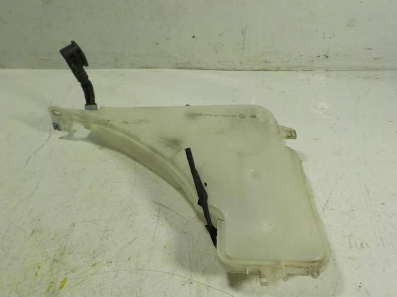 Recambio de deposito limpia para bmw serie 3 lim. (f30) 1.5 12v referencia OEM IAM 61667241672  