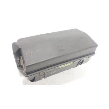 CAJA RELES / FUSIBLES 92238272 9223827201 