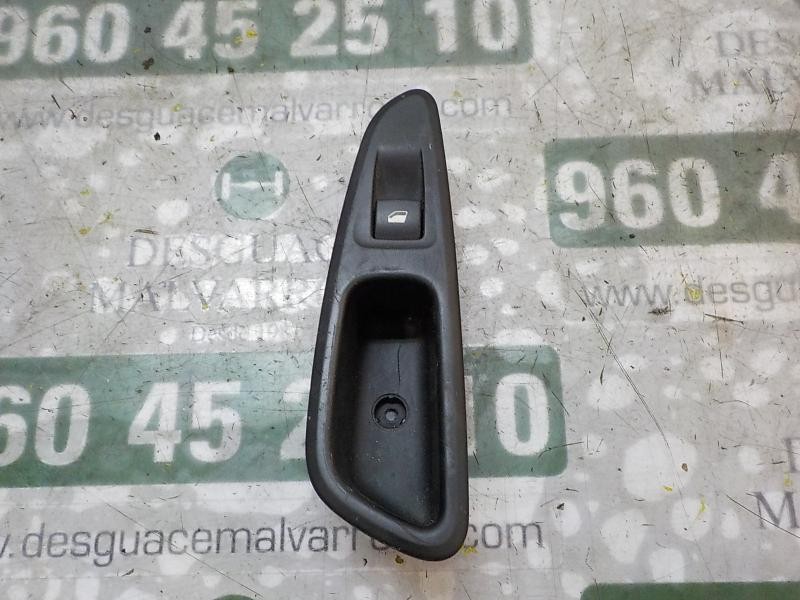 Recambio de mando elevalunas trasero derecho para peugeot 308 1.6 16v hdi referencia OEM IAM 649030  