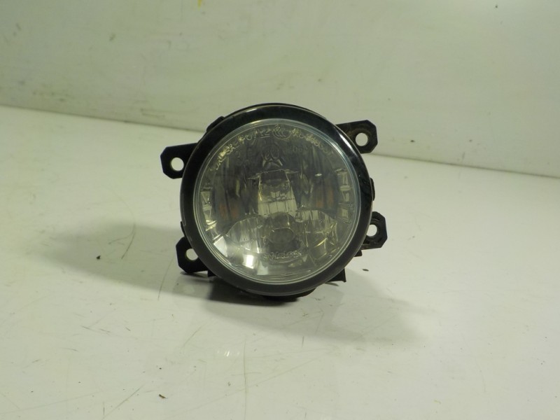 Recambio de faro antiniebla derecho para mitsubishi space star (a00) 1.2 referencia OEM IAM 8321A365 8321A365 