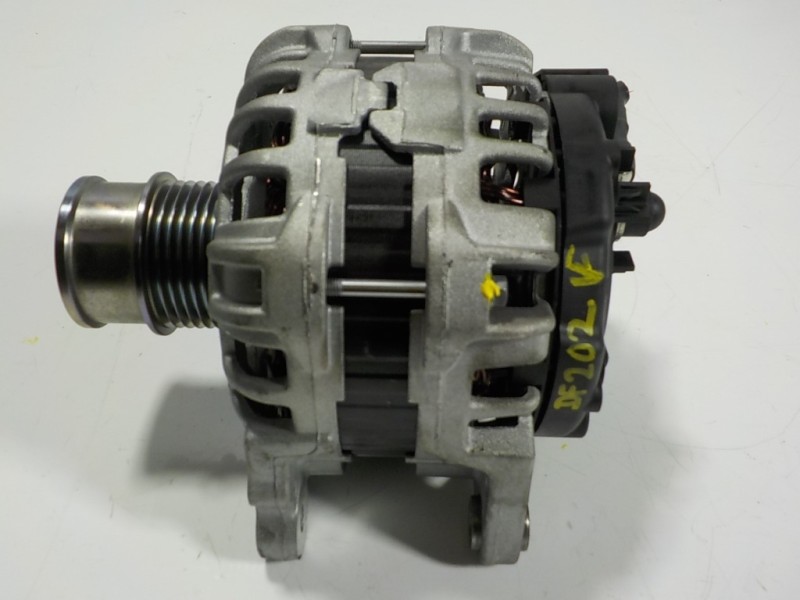 Recambio de alternador para audi a1 sportback (gba) 1.0 tfsi referencia OEM IAM   04E903015A