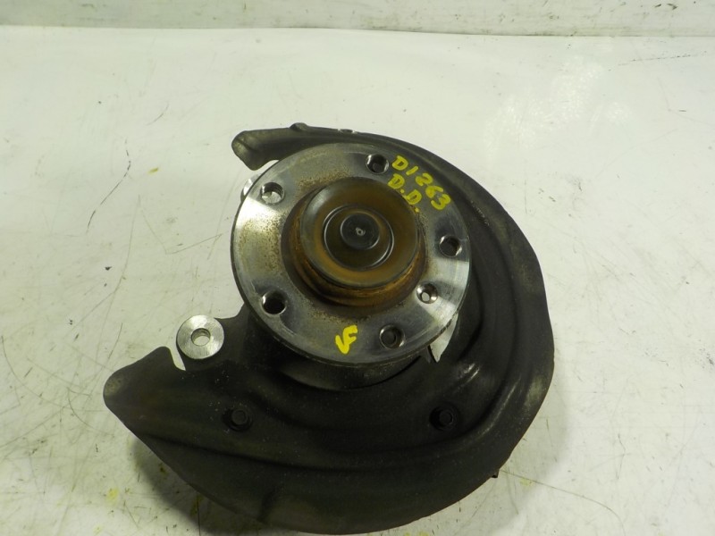 Recambio de mangueta delantera derecha para bmw serie 3 lim. (f30) 1.5 12v referencia OEM IAM 31216792288  