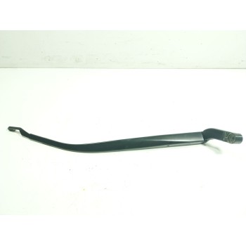 BRAZO LIMPIA DELANTERO DERECHO 8521176030 