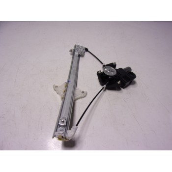 ELEVALUNAS DELANTERO IZQUIERDO 69820K0010 0620206071 