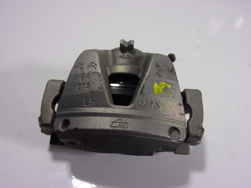 Recambio de pinza freno delantera izquierda para toyota proace referencia OEM IAM   