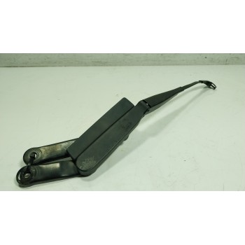 BRAZO LIMPIA DELANTERO DERECHO 95862802900 7P0955410B 