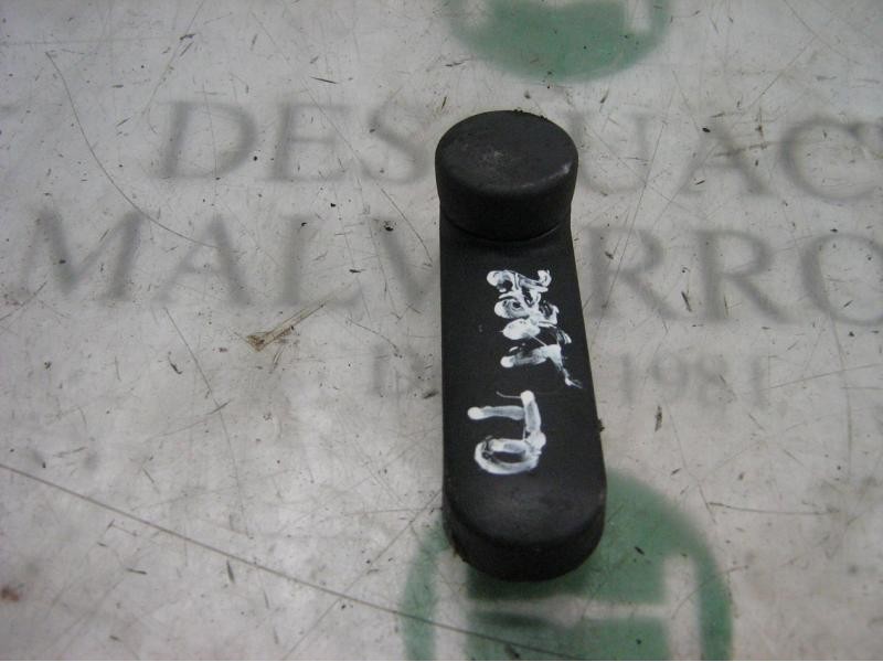 Recambio de maneta elevalunas trasera derecha para opel meriva enjoy referencia OEM IAM   