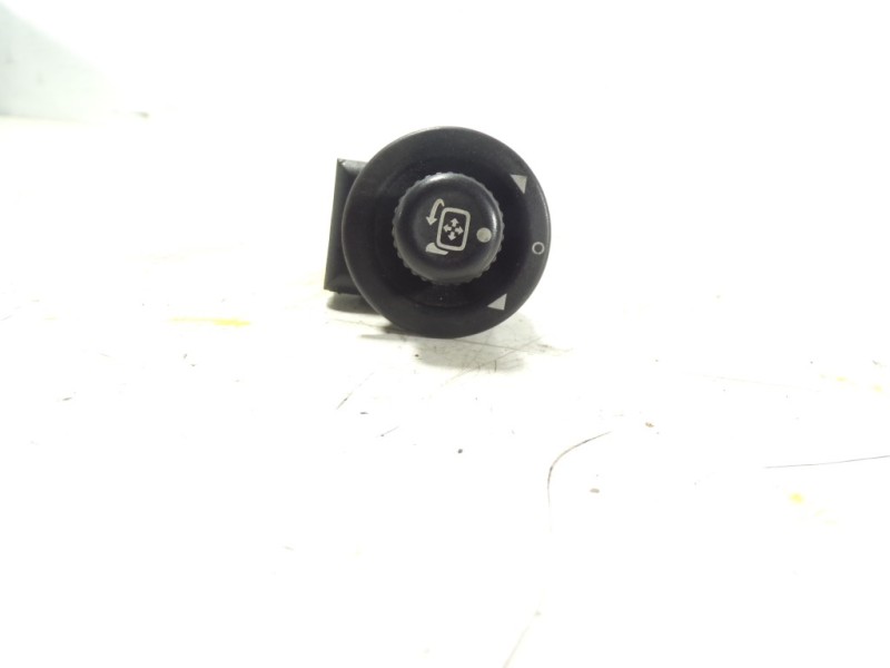 Recambio de mando retrovisor para land rover range rover sport v6 td hse referencia OEM IAM YUF500010PVJ YUF500030 