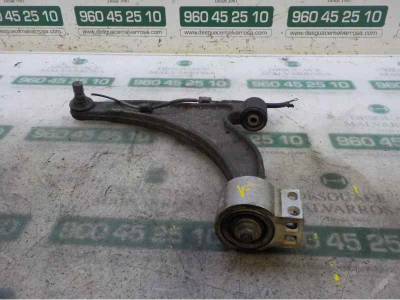 Recambio de brazo suspension inferior delantero izquierdo para opel insignia berlina 2.0 16v cdti referencia OEM IAM 22792990  