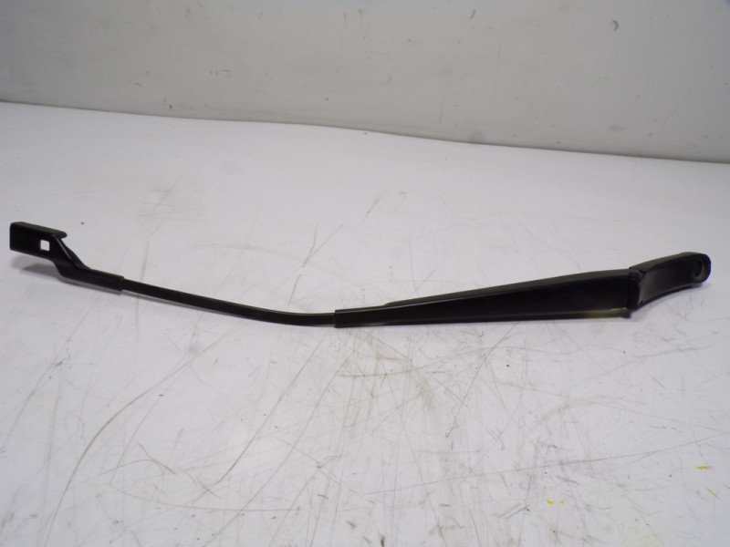 Recambio de brazo limpia delantero derecho para volkswagen tiguan (5n2) 2.0 tdi referencia OEM IAM 5N1955410  