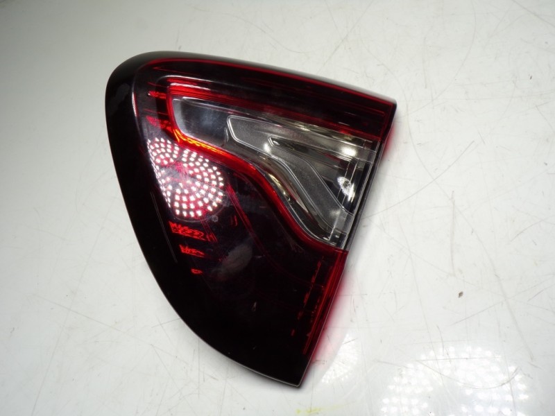 Recambio de piloto trasero derecho interior para renault captur 1.2 tce energy referencia OEM IAM 265508073R 265508073R 02864313