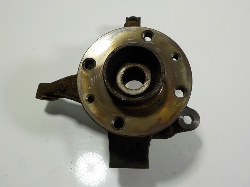 Recambio de mangueta delantera derecha para dacia sandero 1.5 dci diesel fap cat referencia OEM IAM   