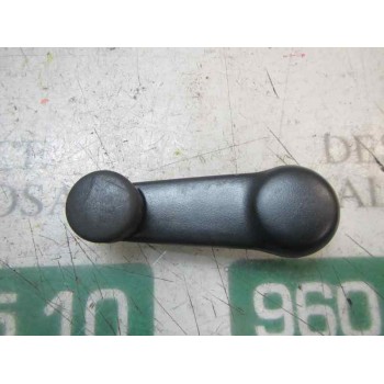 MANETA ELEVALUNAS TRASERA IZQUIERDA 807601HB0A 