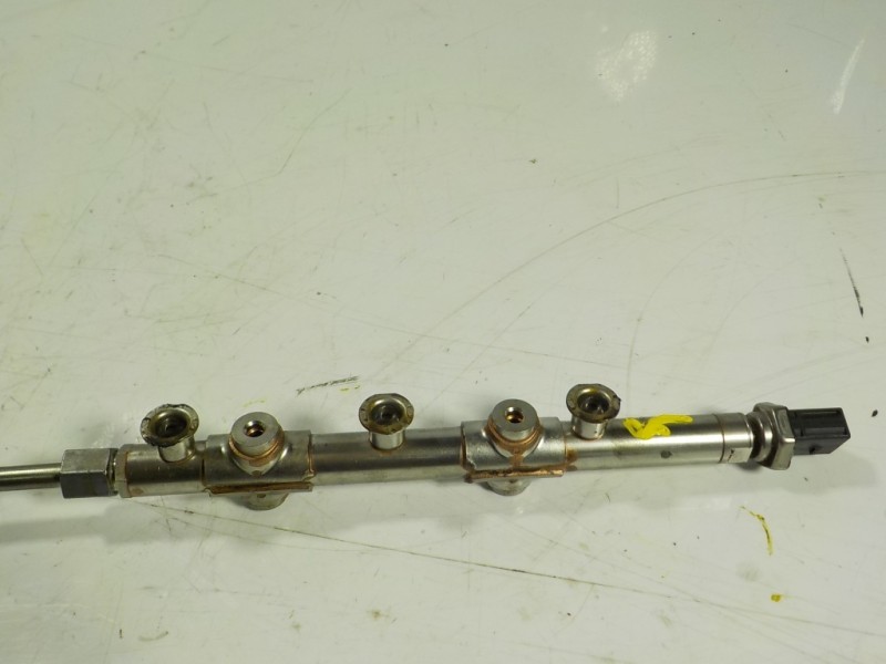 Recambio de rampa inyectora para volkswagen polo 1.0 tsi referencia OEM IAM 04C133320F 04C133320F 