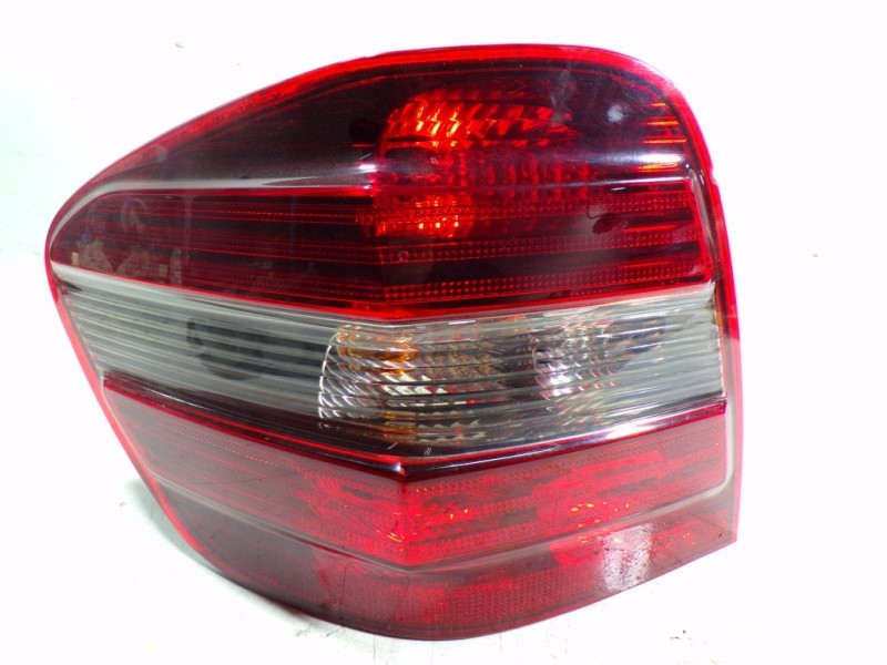 Recambio de piloto trasero izquierdo para mercedes-benz clase m (w164) 3.0 cdi cat referencia OEM IAM A1648202164  