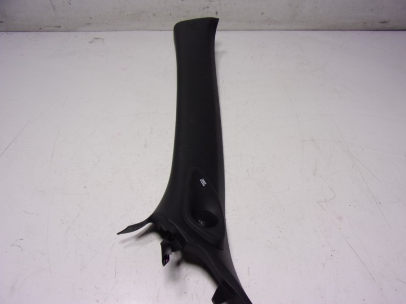 Recambio de modulo electronico para toyota yaris 1.5 vvti hev referencia OEM IAM  62212K0030 