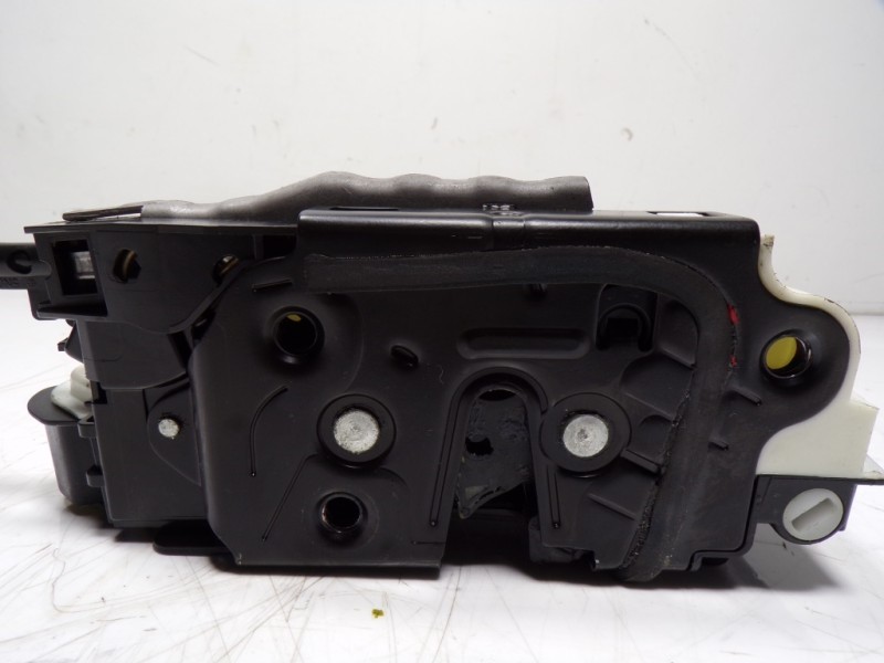 Recambio de cerradura puerta trasera izquierda para volkswagen tiguan (5n2) 2.0 tdi referencia OEM IAM 5N0839015J 5N0839015J 