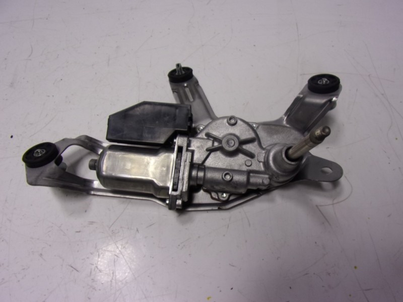 Recambio de motor limpia trasero para toyota yaris 1.5 vvti hev referencia OEM IAM 85130K0010 85130K0040 