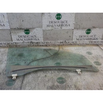 CRISTAL PUERTA DELANTERO DERECHO 803007357R 