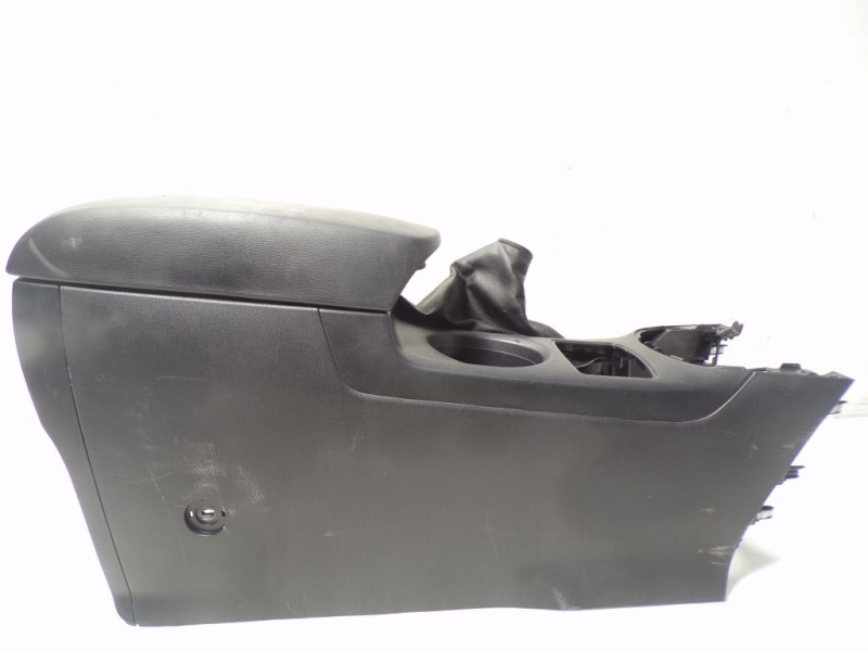 Recambio de apoyabrazos central para mazda cx-5 center-line 2wd referencia OEM IAM KD4564420A02 KD4564441 