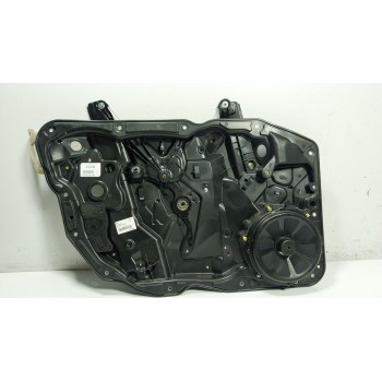 ELEVALUNAS DELANTERO IZQUIERDO 95854246101 7P5837755D 