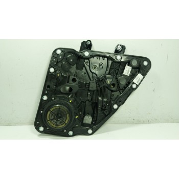 ELEVALUNAS TRASERO DERECHO 95853346201 7P5839756B 