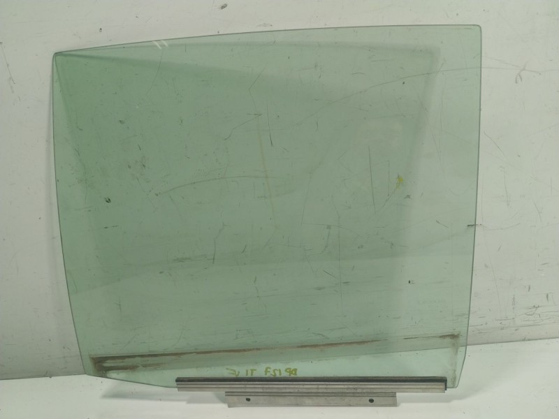 Recambio de cristal puerta trasero izquierdo para lexus ct (zwa10_) 200h (zwa10_) referencia OEM IAM 6811476010  