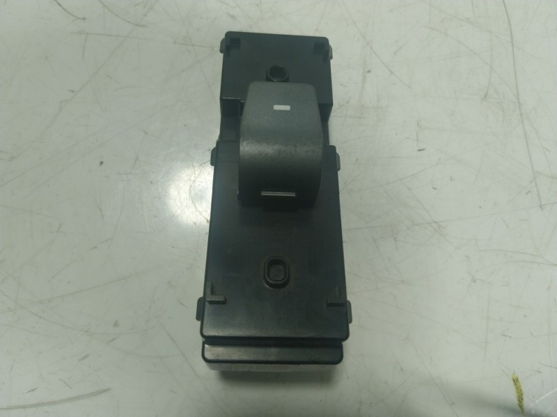 Recambio de mando elevalunas trasero derecho para hyundai ioniq (ae) 1.6 gdi hybrid referencia OEM IAM 93580G2010MGS 93580G2010M