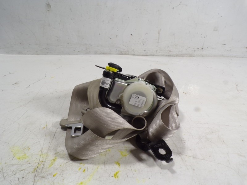Recambio de cinturon seguridad delantero derecho para nissan leaf acenta referencia OEM IAM  619017100B 