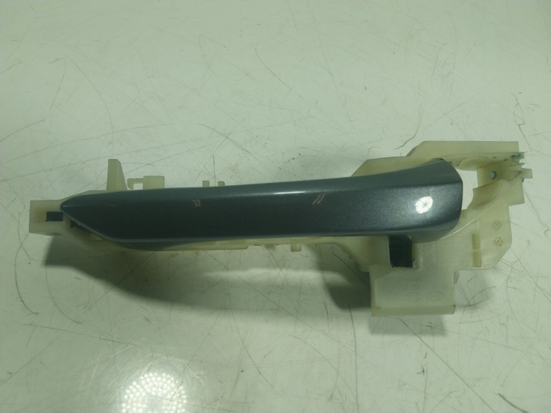 Recambio de maneta exterior delantera izquierda para hyundai ioniq (ae) 1.6 gdi hybrid referencia OEM IAM 82651G2000  