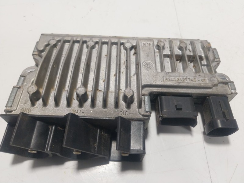 Recambio de modulo electronico para opel vivaro c platform cabin (k0) 2.0 referencia OEM IAM  9802096780 