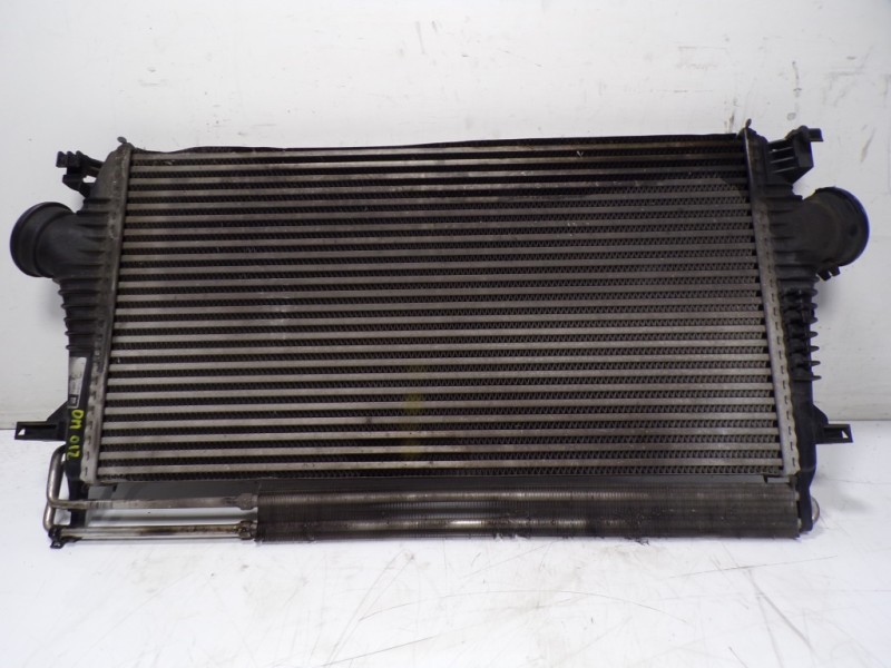 Recambio de intercooler para opel insignia berlina 2.0 16v cdti referencia OEM IAM 13241751 P1831002 