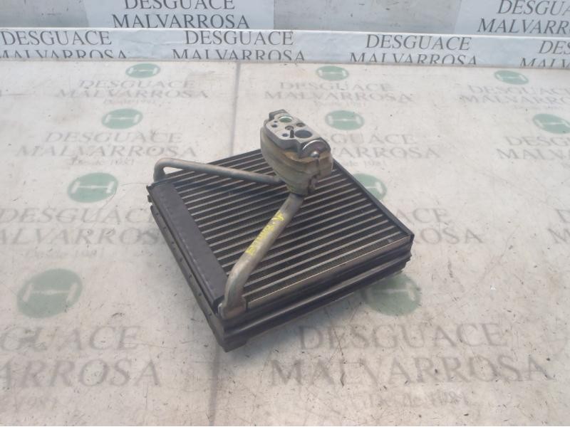 Recambio de evaporador aire acondicionado para volkswagen polo (9n1) highline referencia OEM IAM   