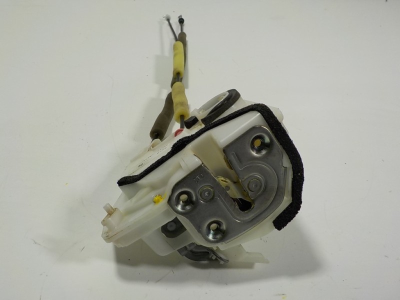 Recambio de cerradura puerta trasera derecha para mazda cx-3 2.0 16v cat referencia OEM IAM  9F19C0328 