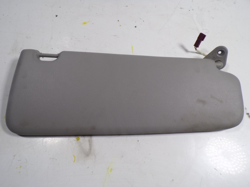 Recambio de parasol izquierdo para bmw serie 3 touring (e91) 2.0 turbodiesel cat referencia OEM IAM 51167252007  