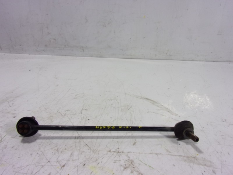 Recambio de tirante delantero izquierdo para mazda cx-5 center-line 2wd referencia OEM IAM KD3534170  