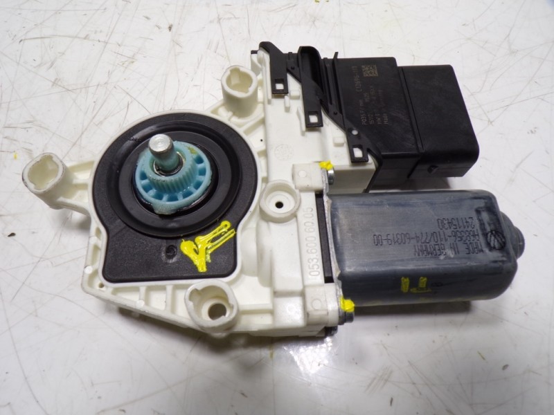 Recambio de motor elevalunas trasero izquierdo para volkswagen tiguan (5n2) 2.0 tdi referencia OEM IAM 5N0959703FVW2 5N0959703F 