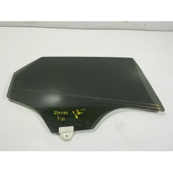 CRISTAL PUERTA TRASERO DERECHO 