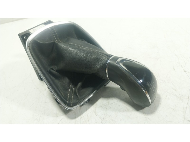 Recambio de palanca cambio para opel astra k (b16) 1.6 cdti (68) referencia OEM IAM 55489542 55489535 