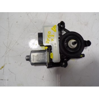 MOTOR ELEVALUNAS TRASERO IZQUIERDO 5Q0959407 5Q0959407 0130322695