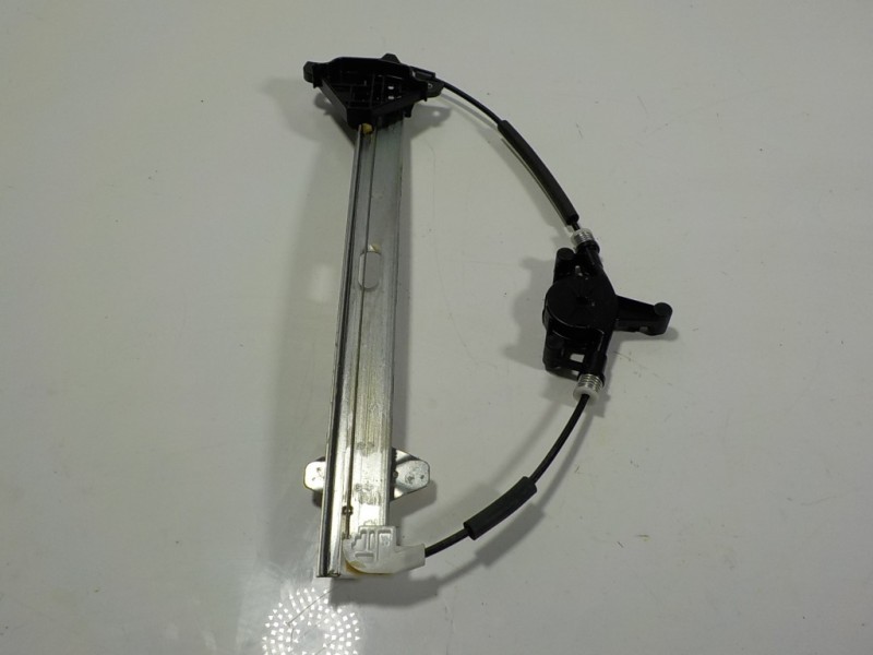 Recambio de elevalunas delantero derecho para mazda cx-3 2.0 16v cat referencia OEM IAM   