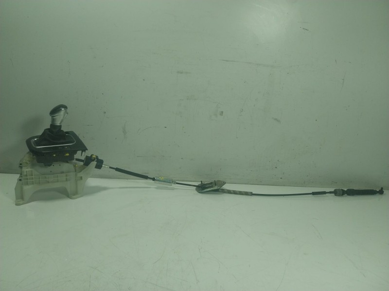 Recambio de palanca cambio para hyundai ioniq (ae) 1.6 gdi hybrid referencia OEM IAM 46700F2210 46700F2210 