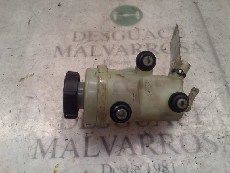 Recambio de deposito servo para ford focus berlina (cak) trend referencia OEM IAM   