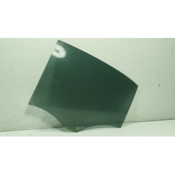 CRISTAL PUERTA TRASERO IZQUIERDO A1767350310 