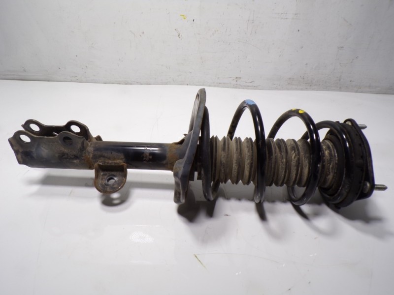 Recambio de amortiguador delantero derecho para toyota rav 4 advance hybrid referencia OEM IAM 4851080796 1A16063A 