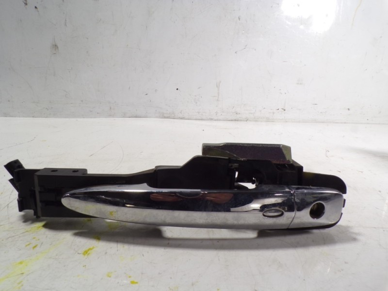 Recambio de maneta exterior delantera izquierda para nissan leaf acenta referencia OEM IAM   