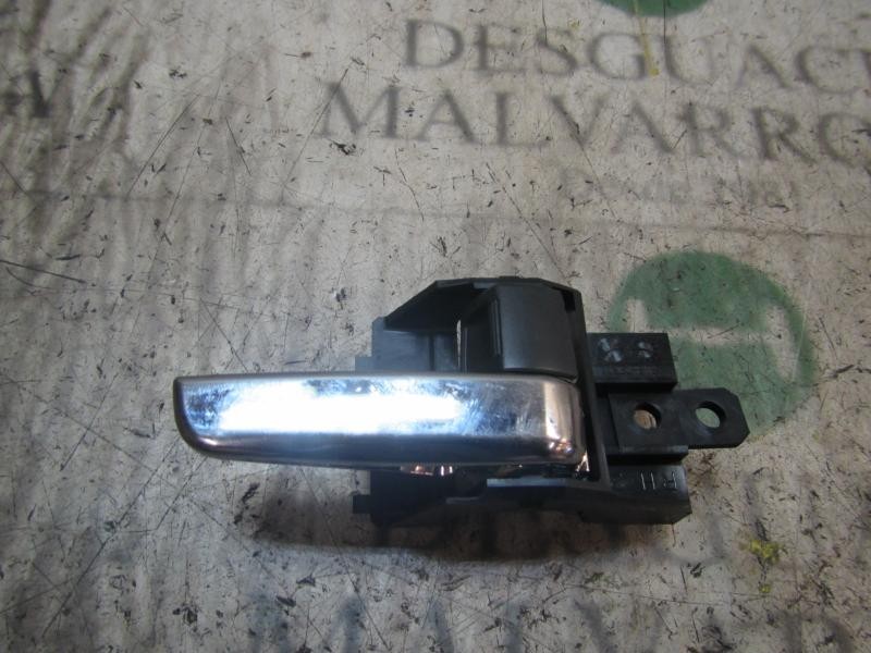 Recambio de maneta interior delantera derecha para mitsubishi asx (ga0w) motion 2wd referencia OEM IAM 5716A480XB  