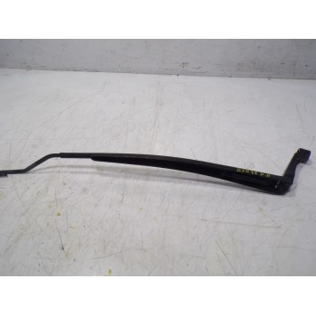 BRAZO LIMPIA DELANTERO DERECHO 8521142140 